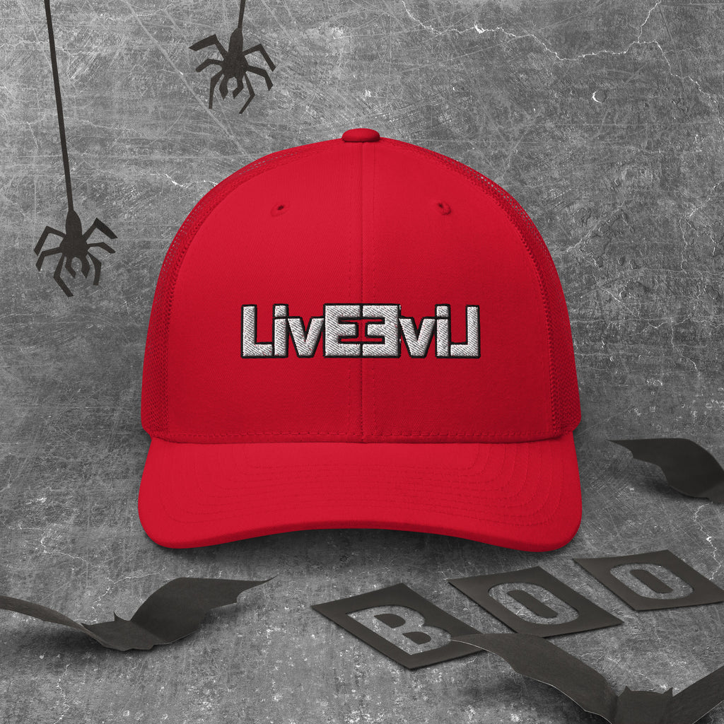 LivEƎvi⅃ trucker cap in red, front view